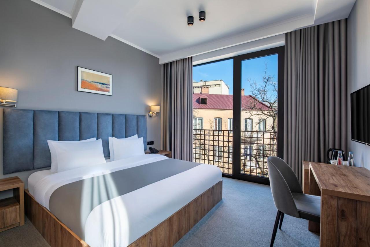 Barnovi Boutique Hotel Tbilisi Exterior photo